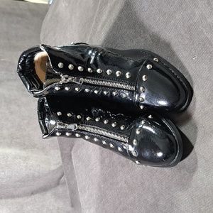 Vanessa Wu Black Patent Leather Studded Double Zip Ankle Boots VG EU 37 US 6.5